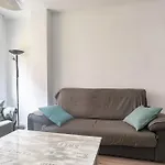 Apartamento Camilo Alonso Vega